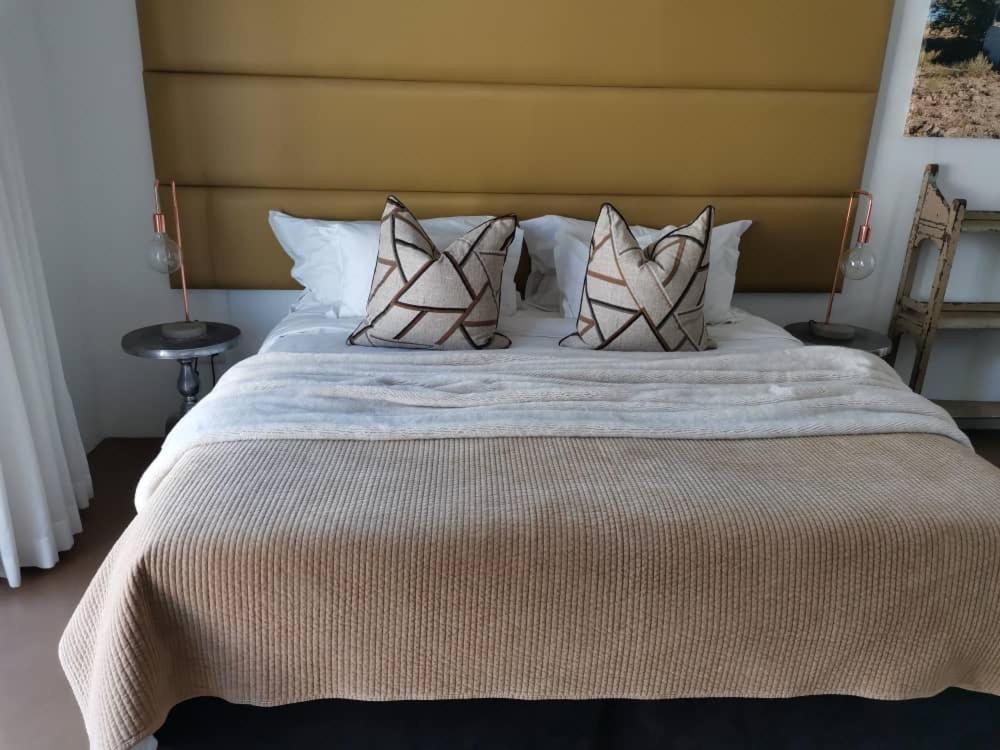 The Rez Guesthouse Walvis Bay Exterior photo