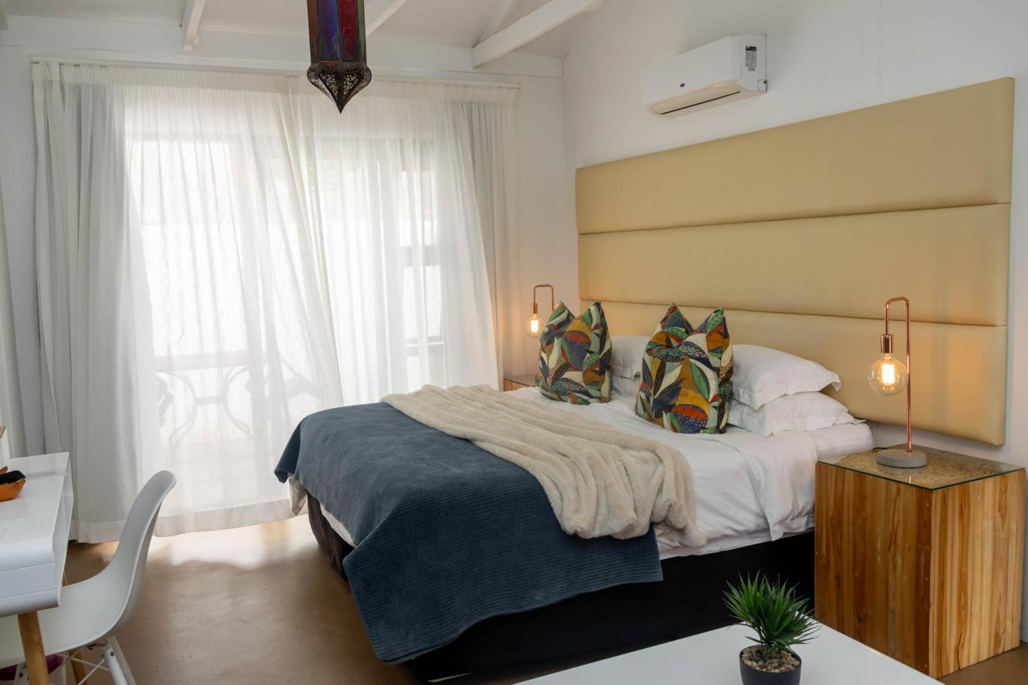 The Rez Guesthouse Walvis Bay Exterior photo
