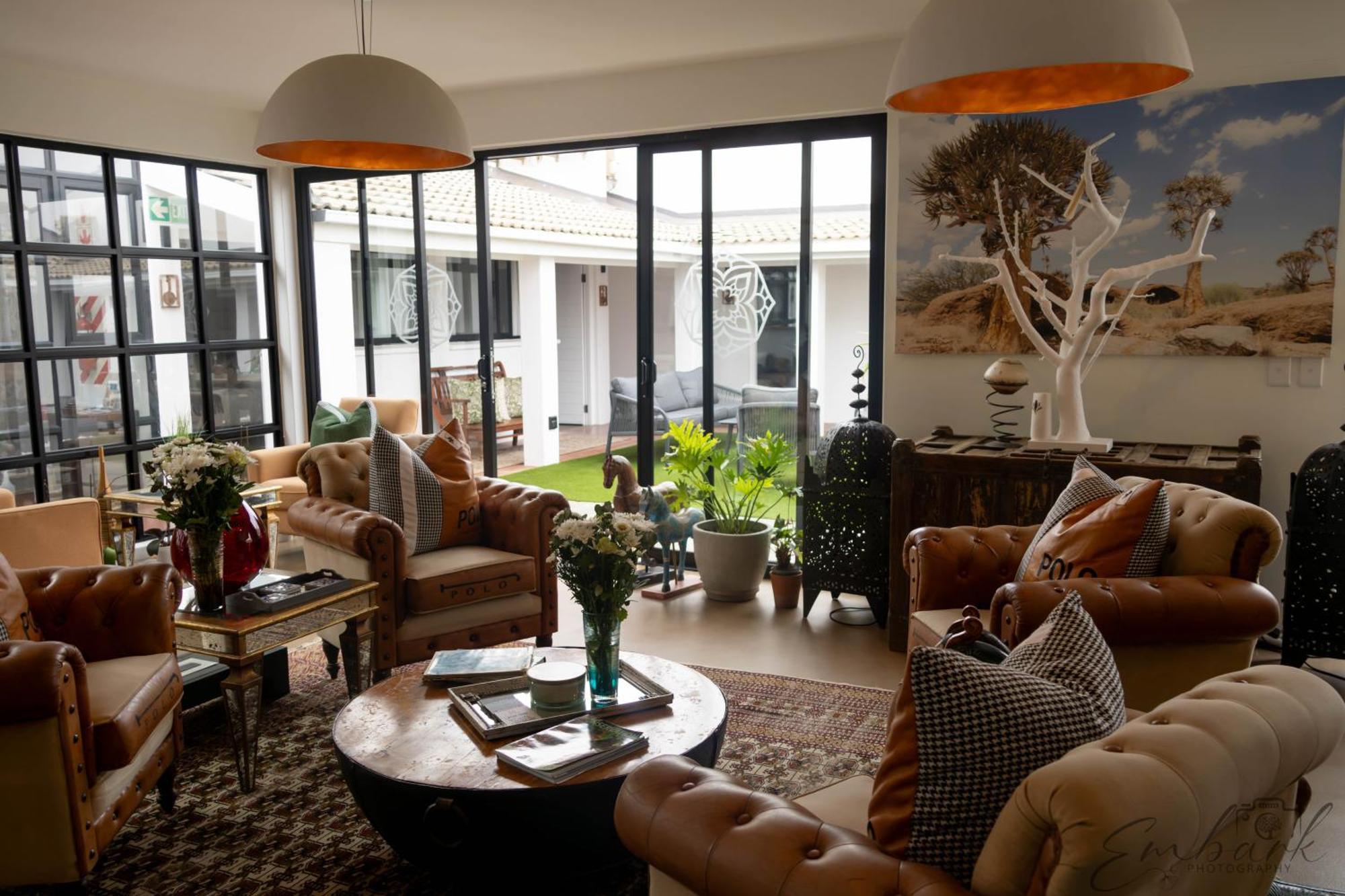 The Rez Guesthouse Walvis Bay Exterior photo