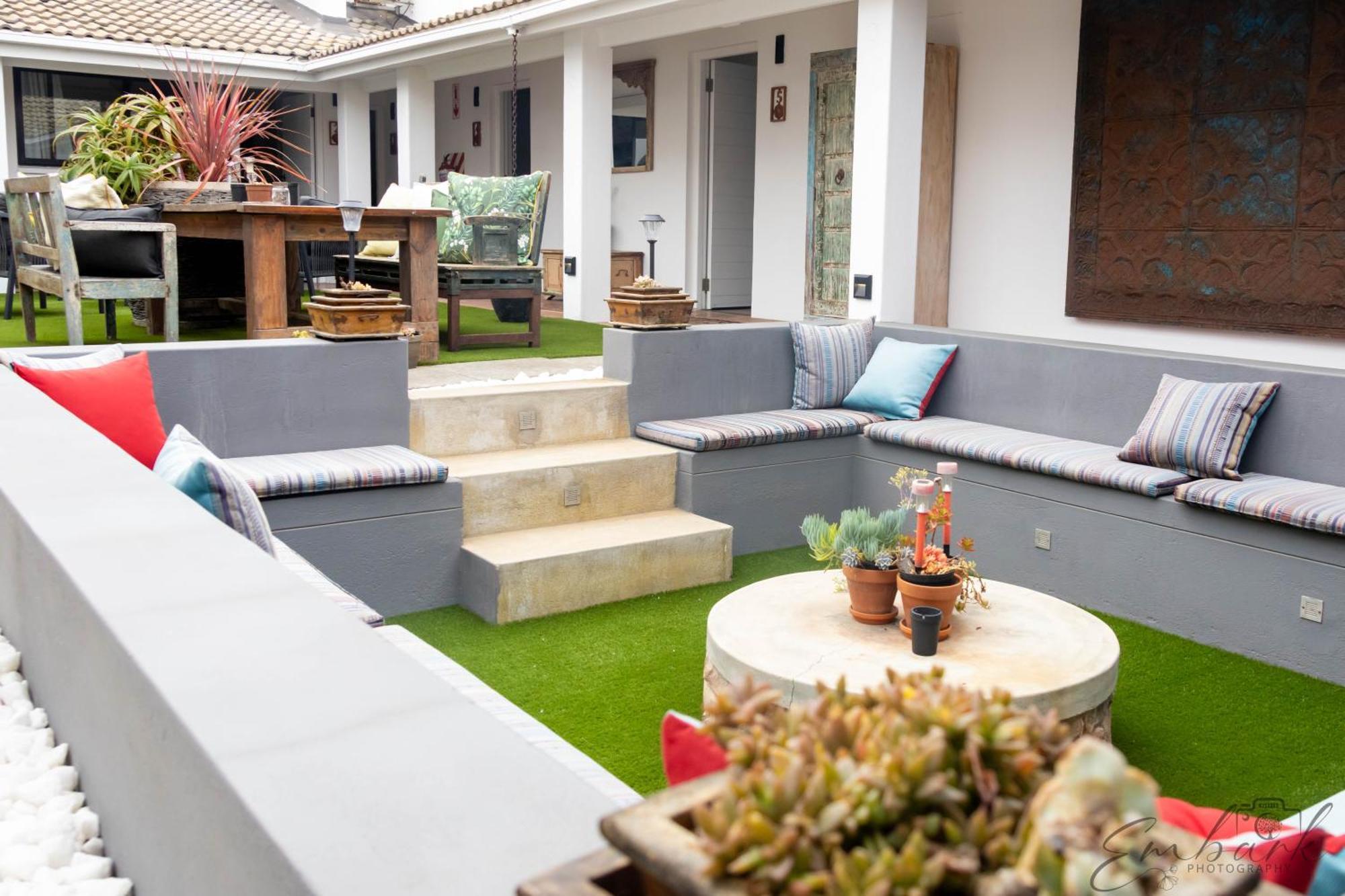 The Rez Guesthouse Walvis Bay Exterior photo